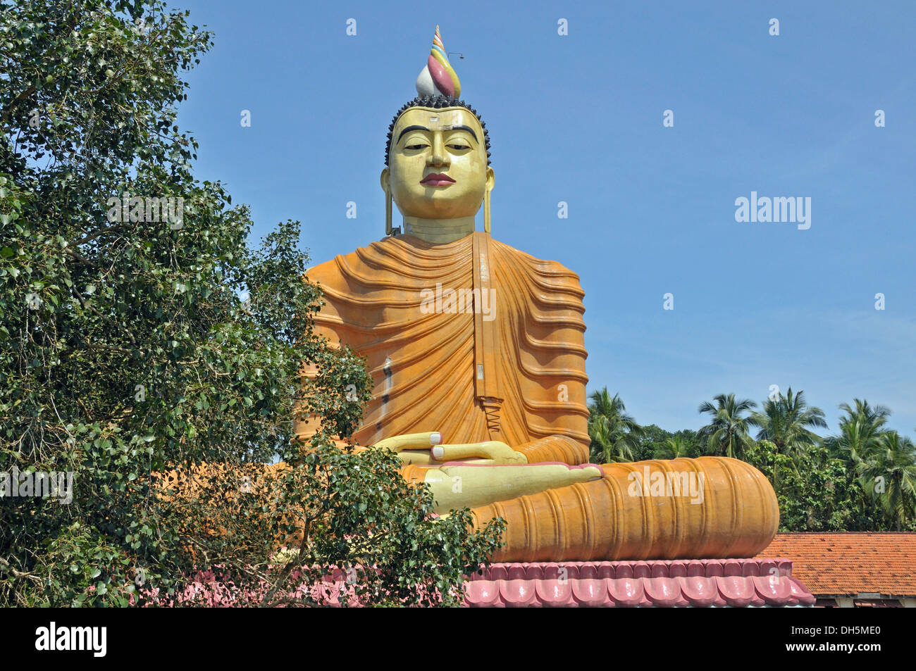 Tallest buddha statue in Sri Lanka, Wewurukannala Vihara Temple Stock