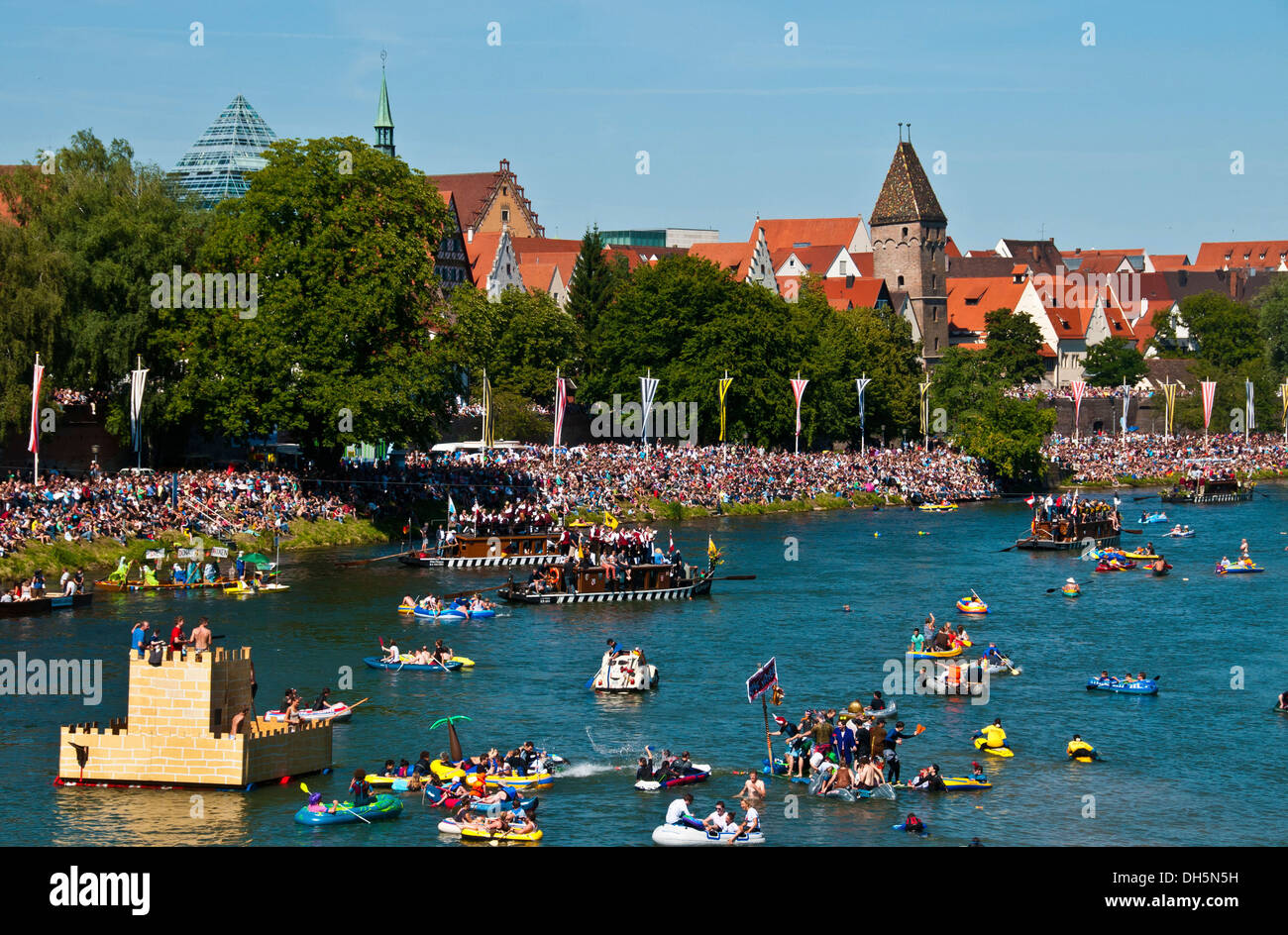 Themed boats at the 'Nabada' boat parade on 'Schwörmontag', a traditional Ulm holiday, Danube, Ulm, Baden-Wuerttemberg Stock Photo