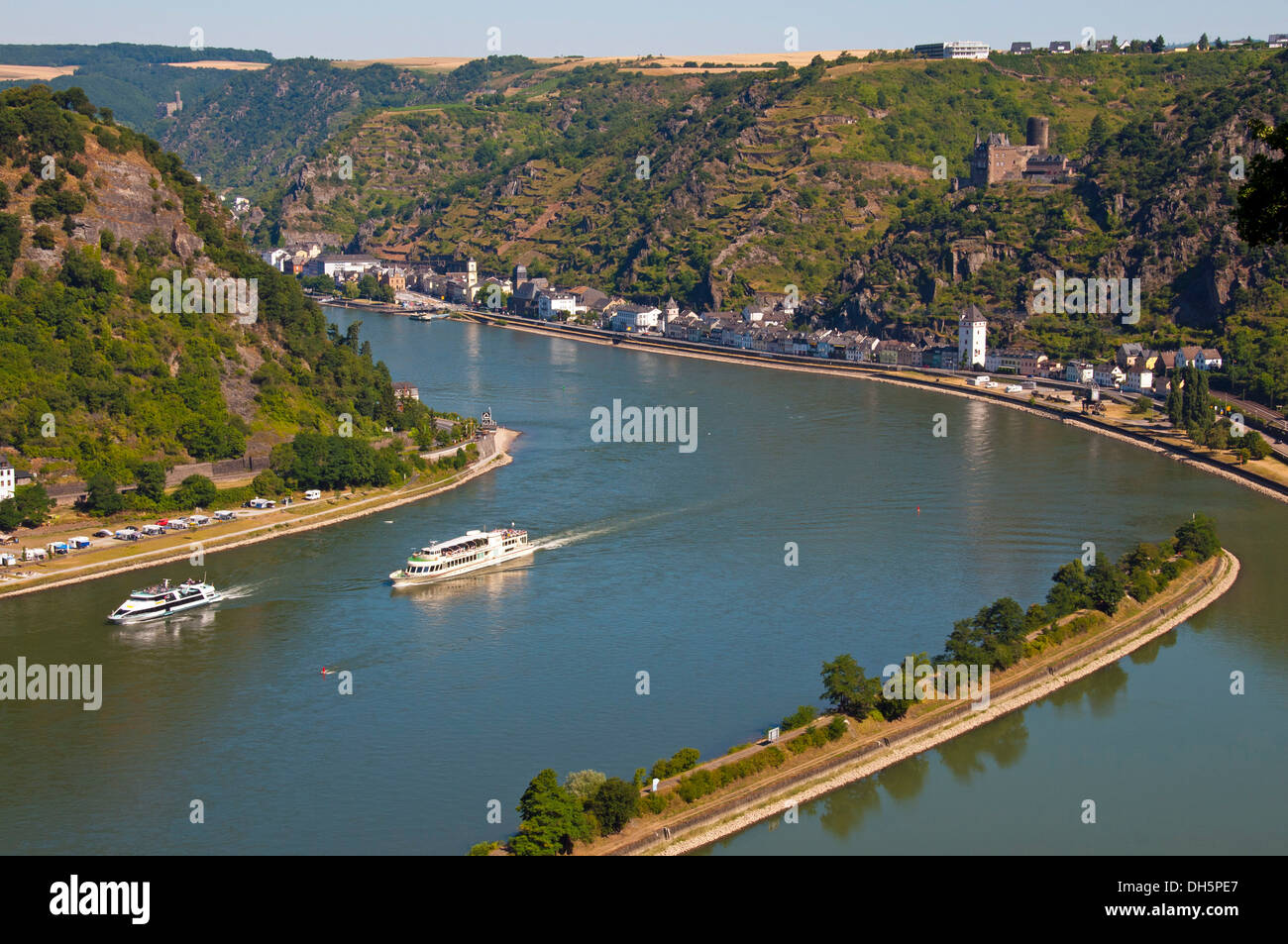 Excursion boats, Rhine River curves, camping site, Lorelei port, Lorelei, Rhine Gorge, St. Goarshausen, Rhineland-Palatinate Stock Photo