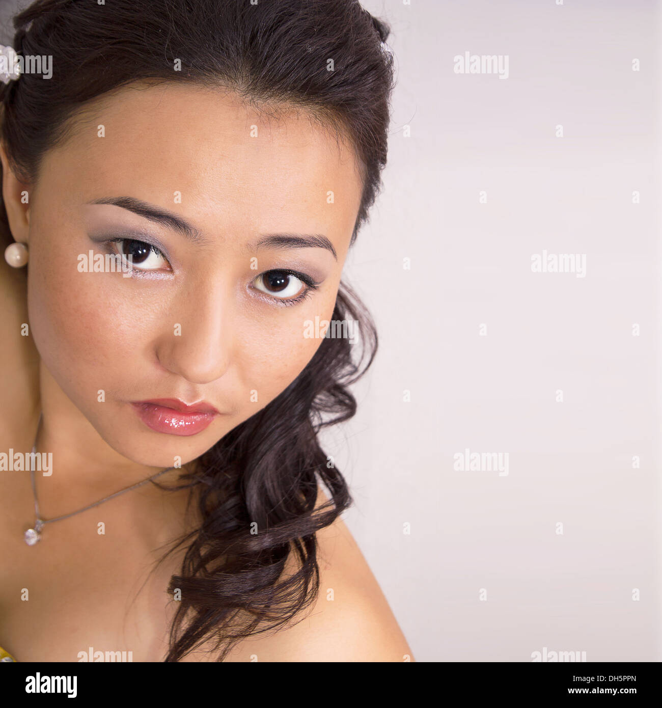 Portrait of the Asian young woman Stock Photo - Alamy
