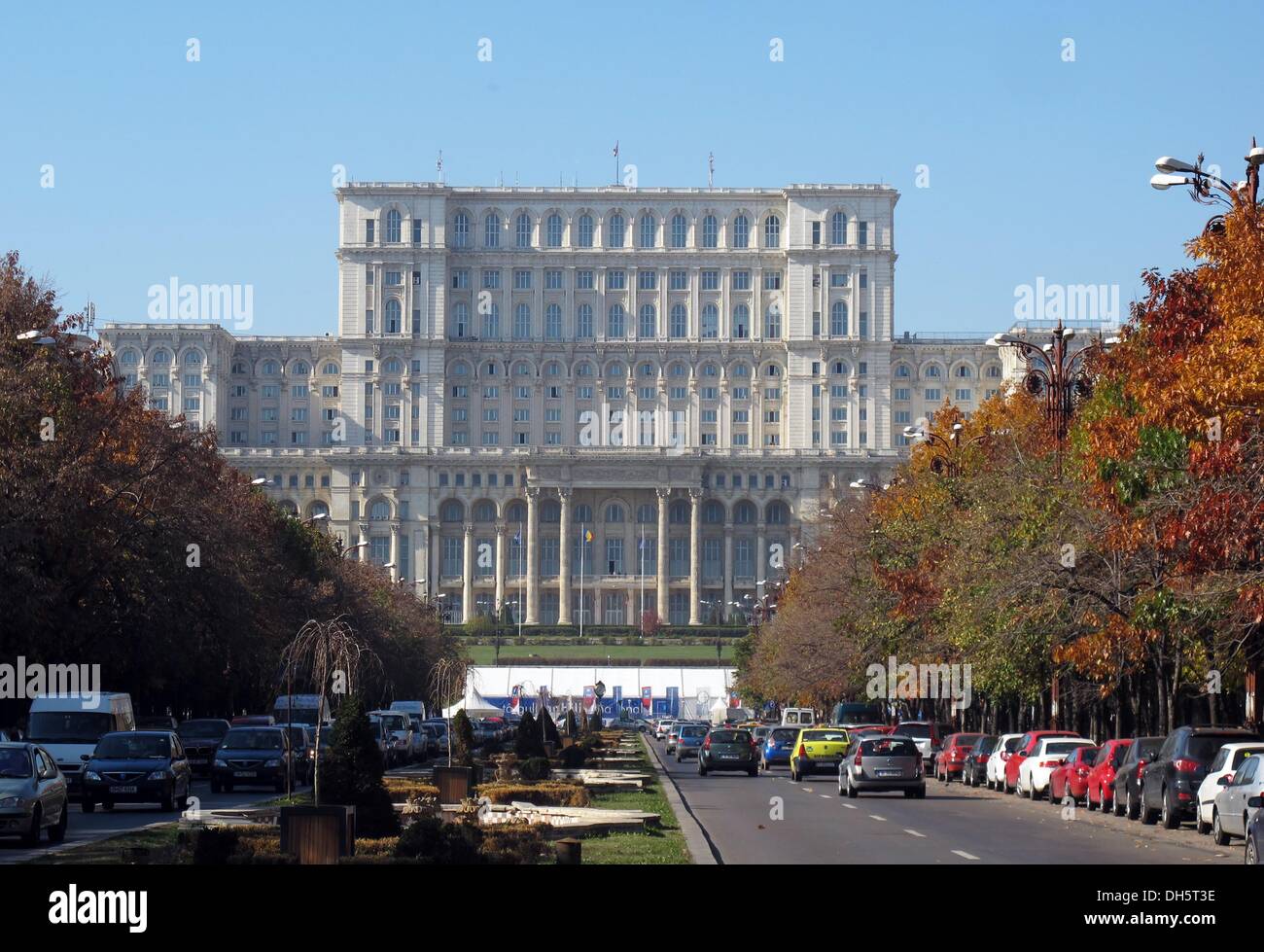 Bucharest, Romania. 23rd Oct, 2013. The palace of the parliament is the second largest building of the world with a floor area of 65.000 squaremeters and 5.100 rooms and stands in Bucharest, Romania, 23 October 2013. It was raised between 1983 and 1989 of the architect Anca Petrescu on behalf of the president Nicolae Ceausescu. Photo: Jens Kalaene/dpa/Alamy Live News Stock Photo