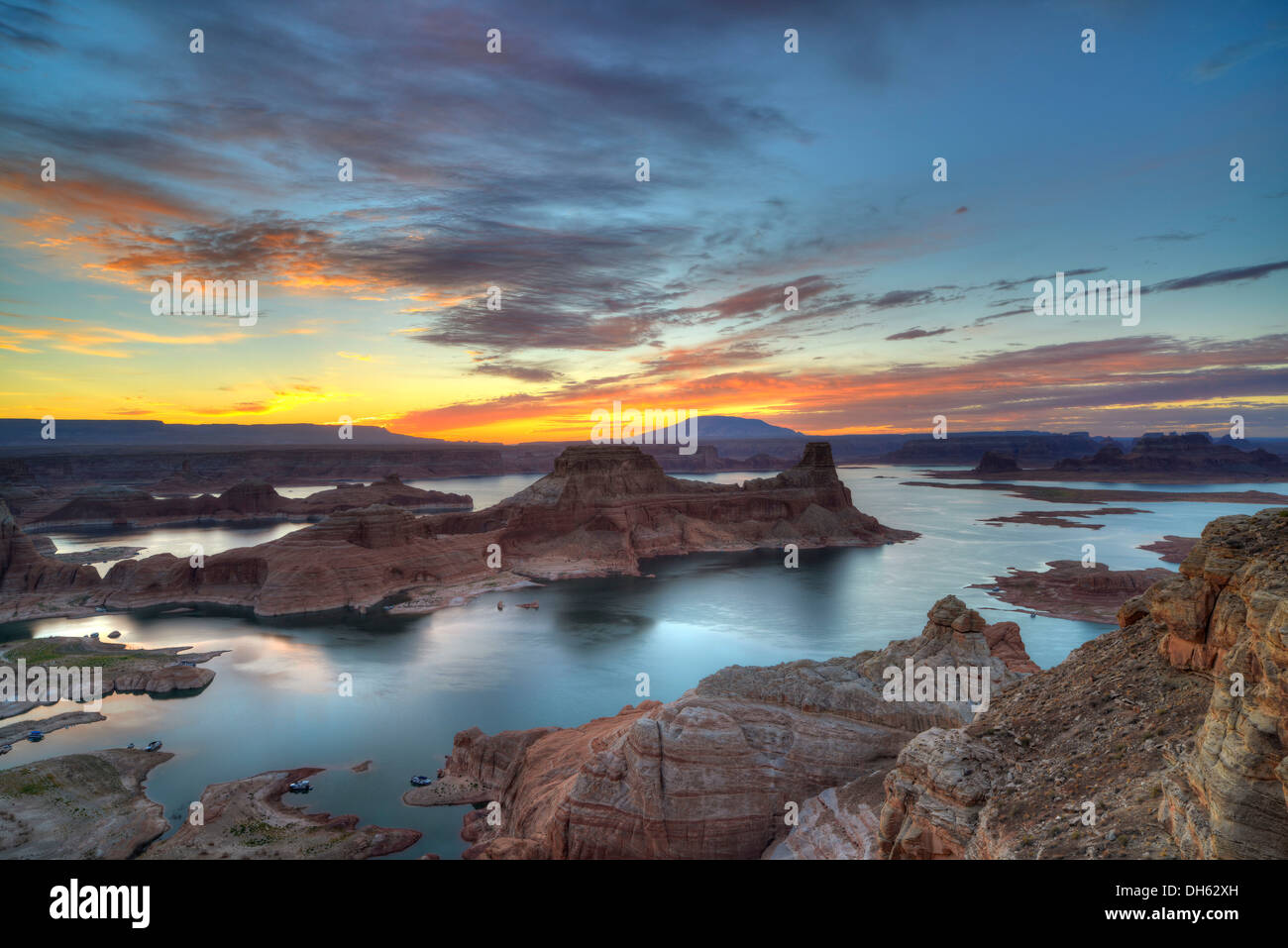 View from Alstrom Point to Lake Powell at sunrise, Padre Bay with