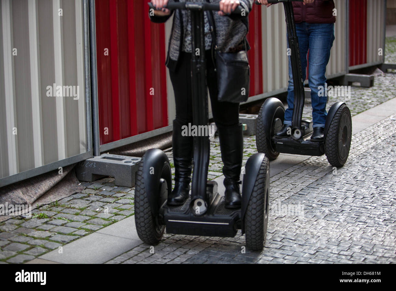 Electric scooter hi-res stock photography and images - Alamy