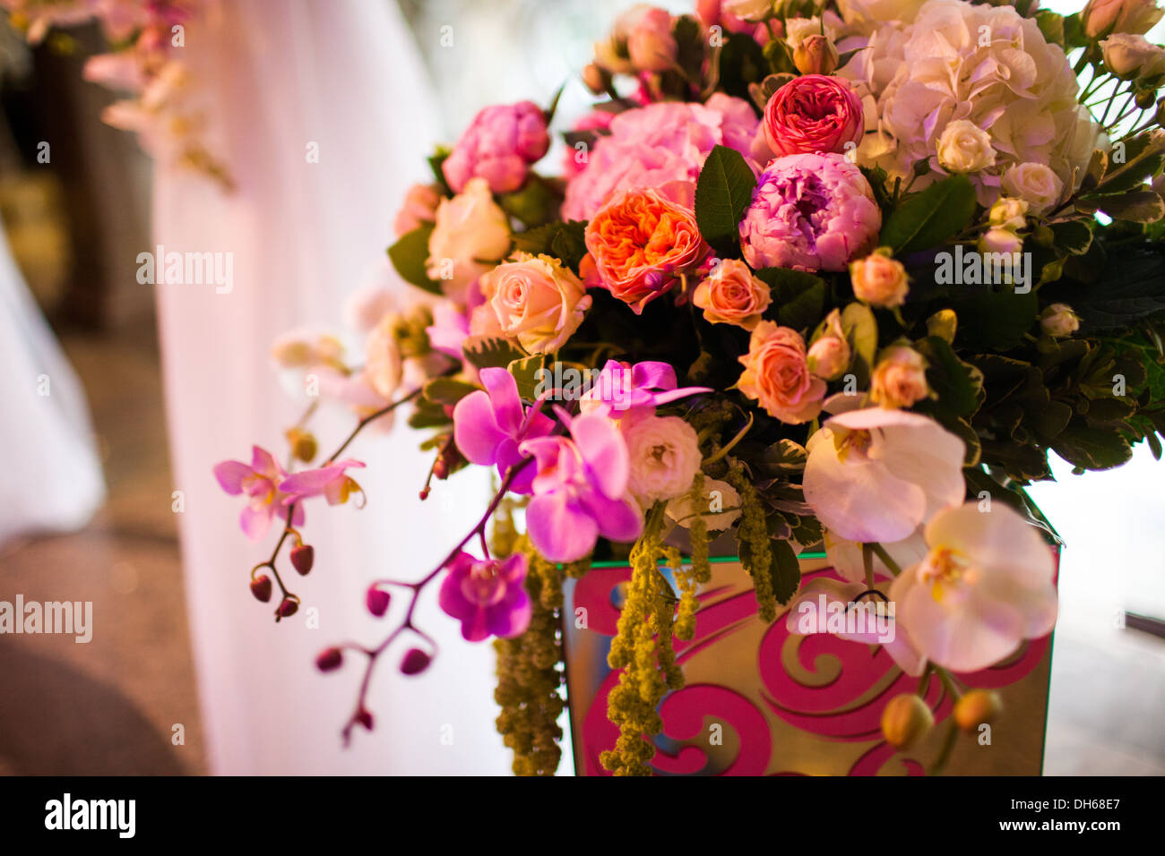 Floral Wedding Arch Stock Photo 62218639 Alamy