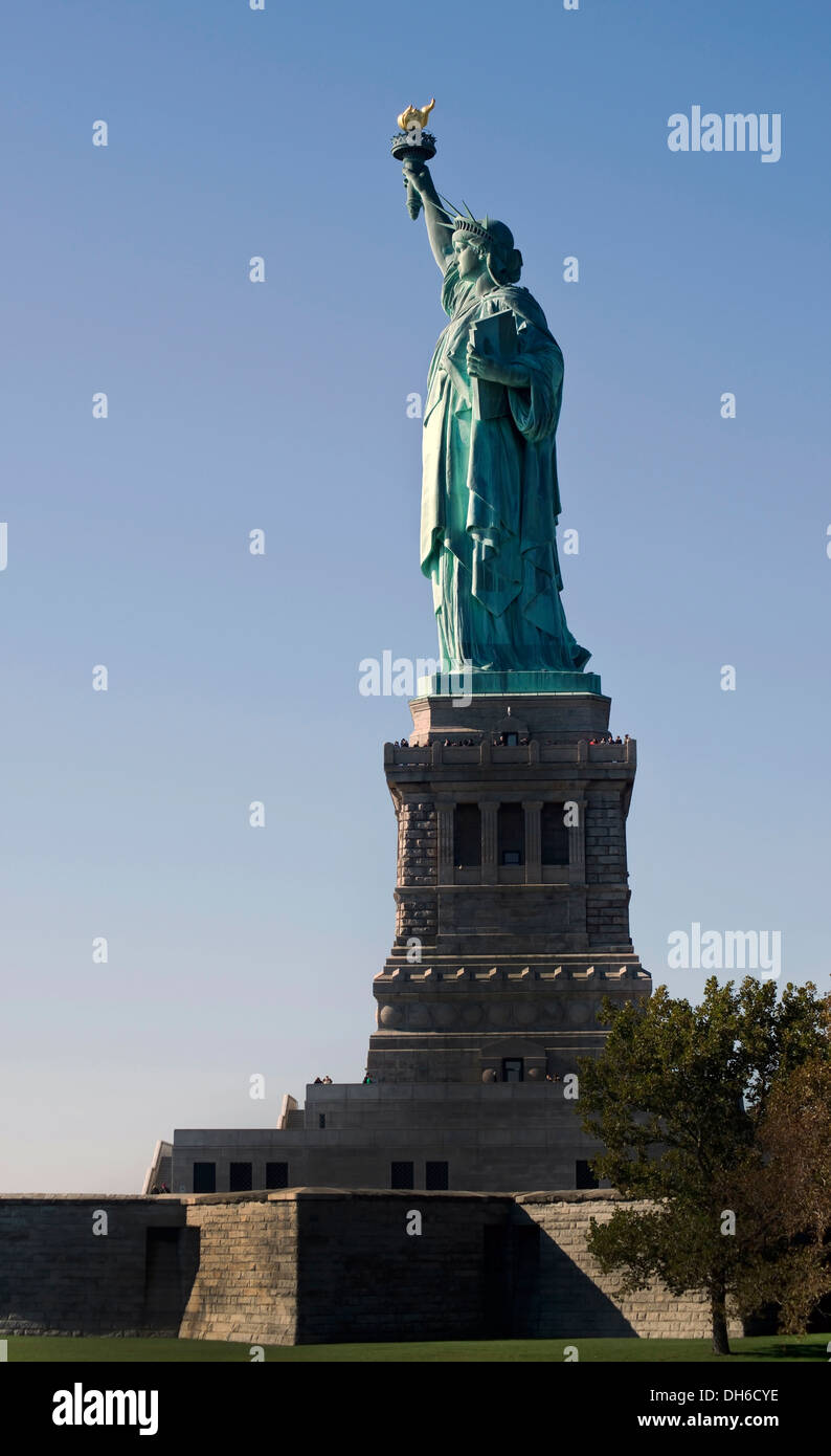Statue of Liberty on Hudson River in NYC Stock Photo Alamy