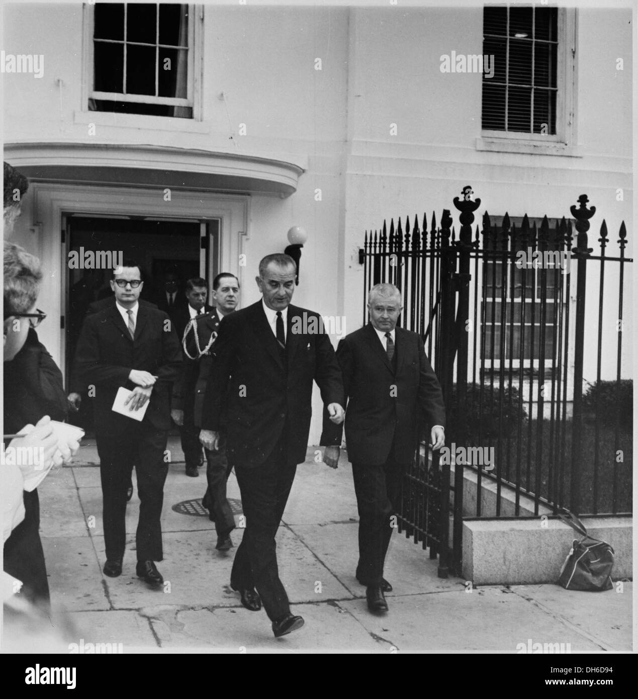 President lyndon johnson shows hires stock photography and images Alamy(01)