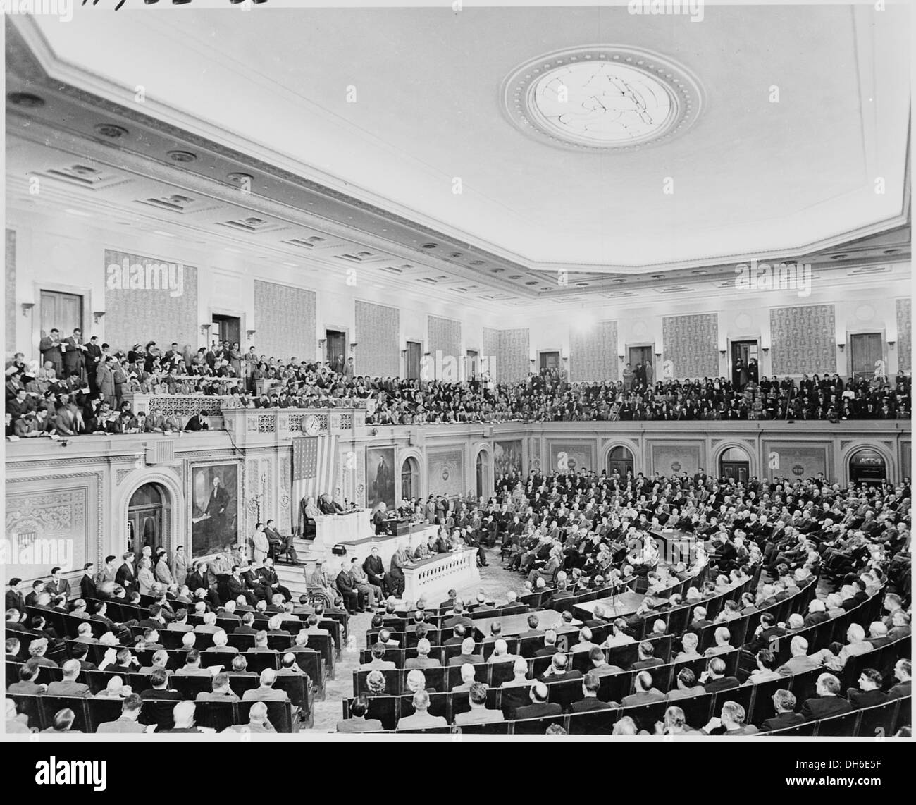 President Harry S. Truman delivers his State of the Union address to a ...