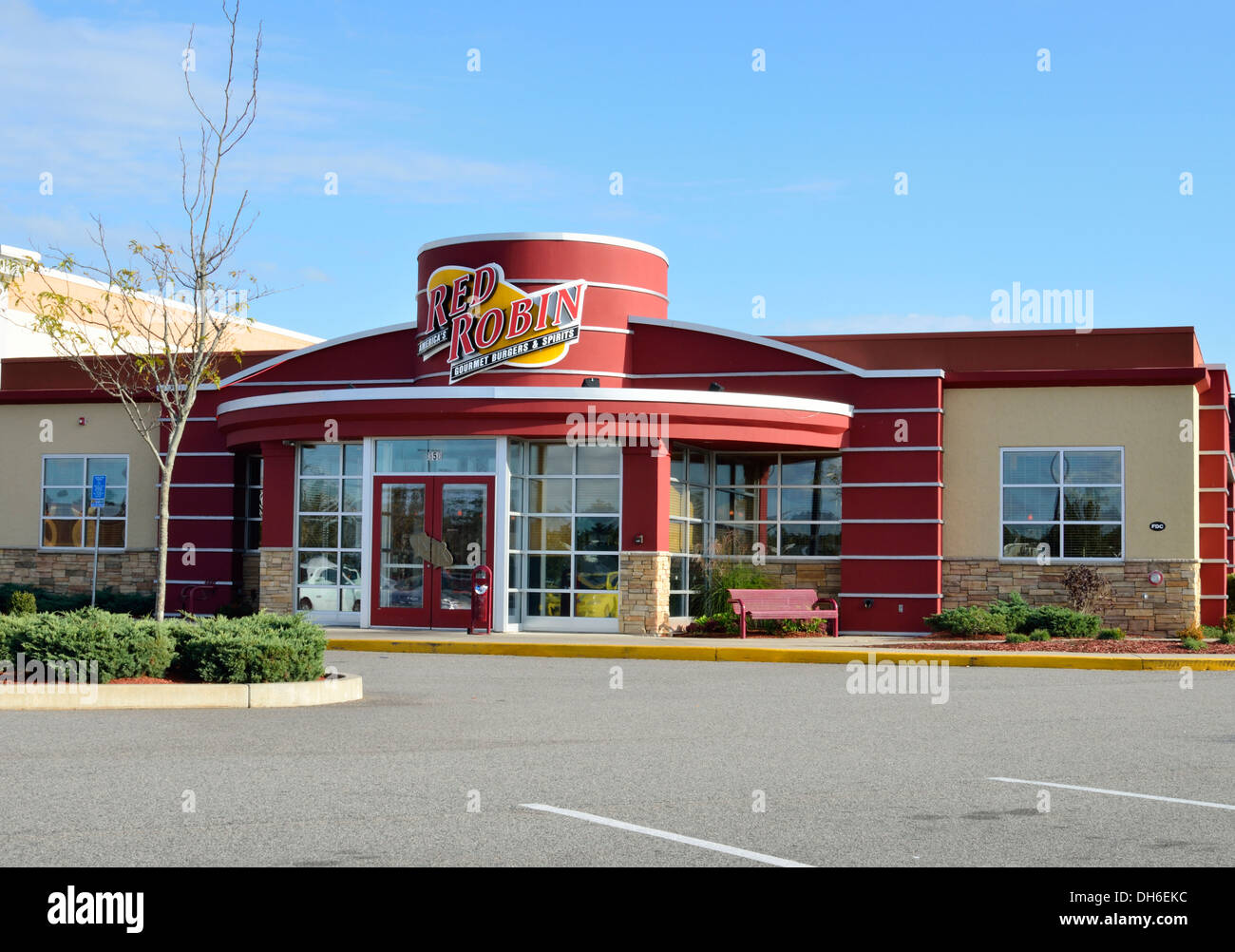 Exterior of Red Robin Gourmet Burger chain restaurant Massachusetts USA Stock Photo