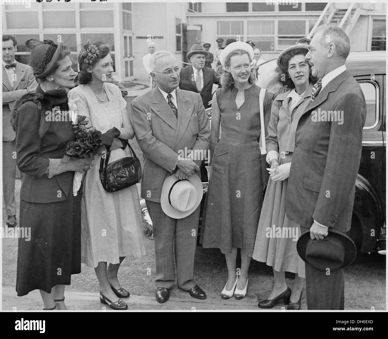Photograph of president truman with secretary of state dean acheson hi
