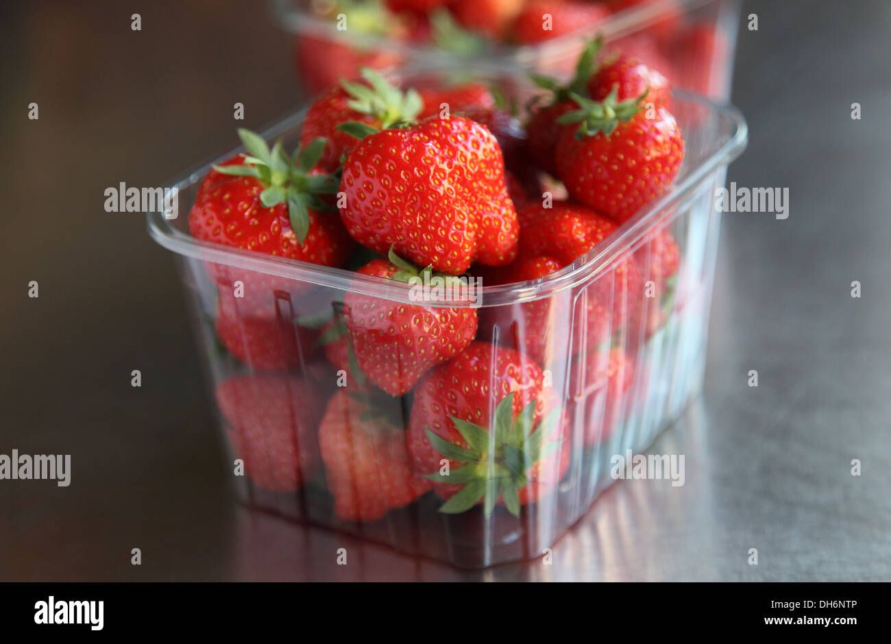A selection of juicy sweet strawberries Stock Photo - Alamy
