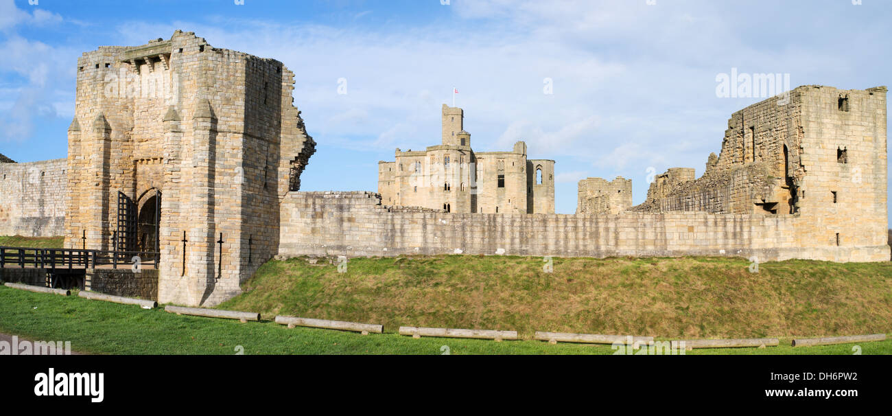 Panoramic view of the ruined medieval Warkworth Castle, Northumberland, England, UK Stock Photo
