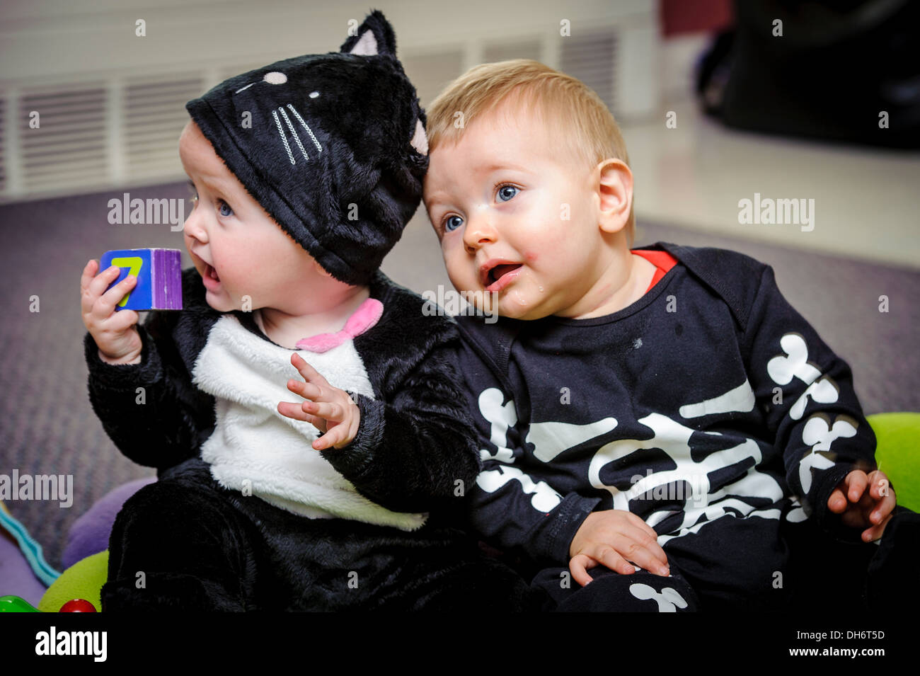 Young children in fancy dress at a Halloween Party Stock Photo