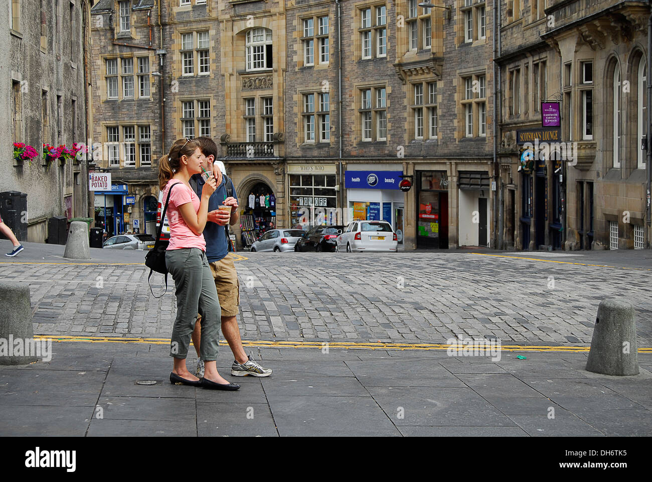Enamorados en Edimburgo. Viaje por Escocia. Stock Photo