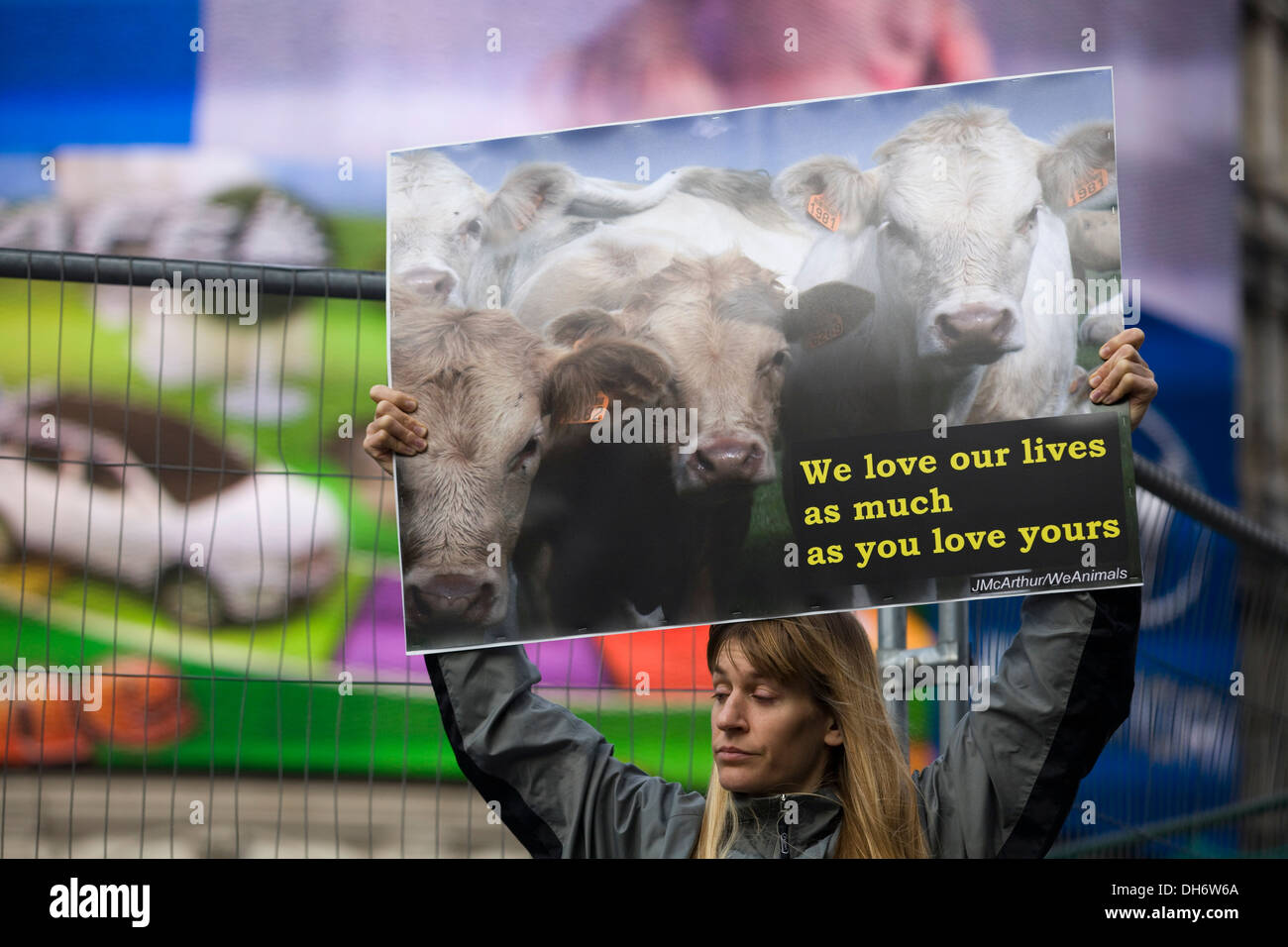 London Animal Rights Protesters Piccadilly Circus Stock Photo