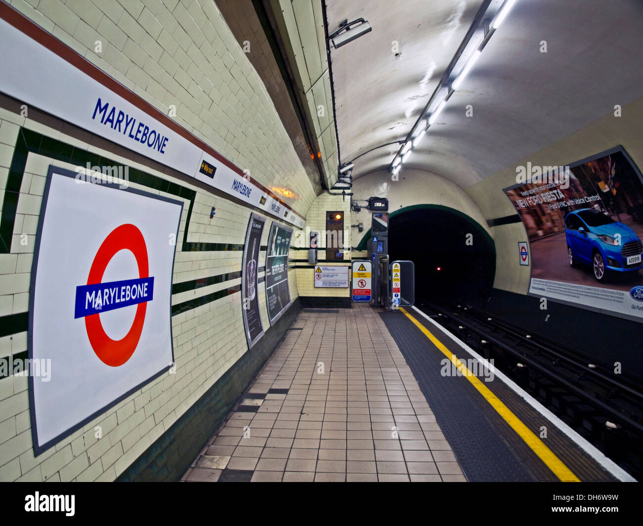 Bakerloo Line Underground Station Hi res Stock Photography And Images 