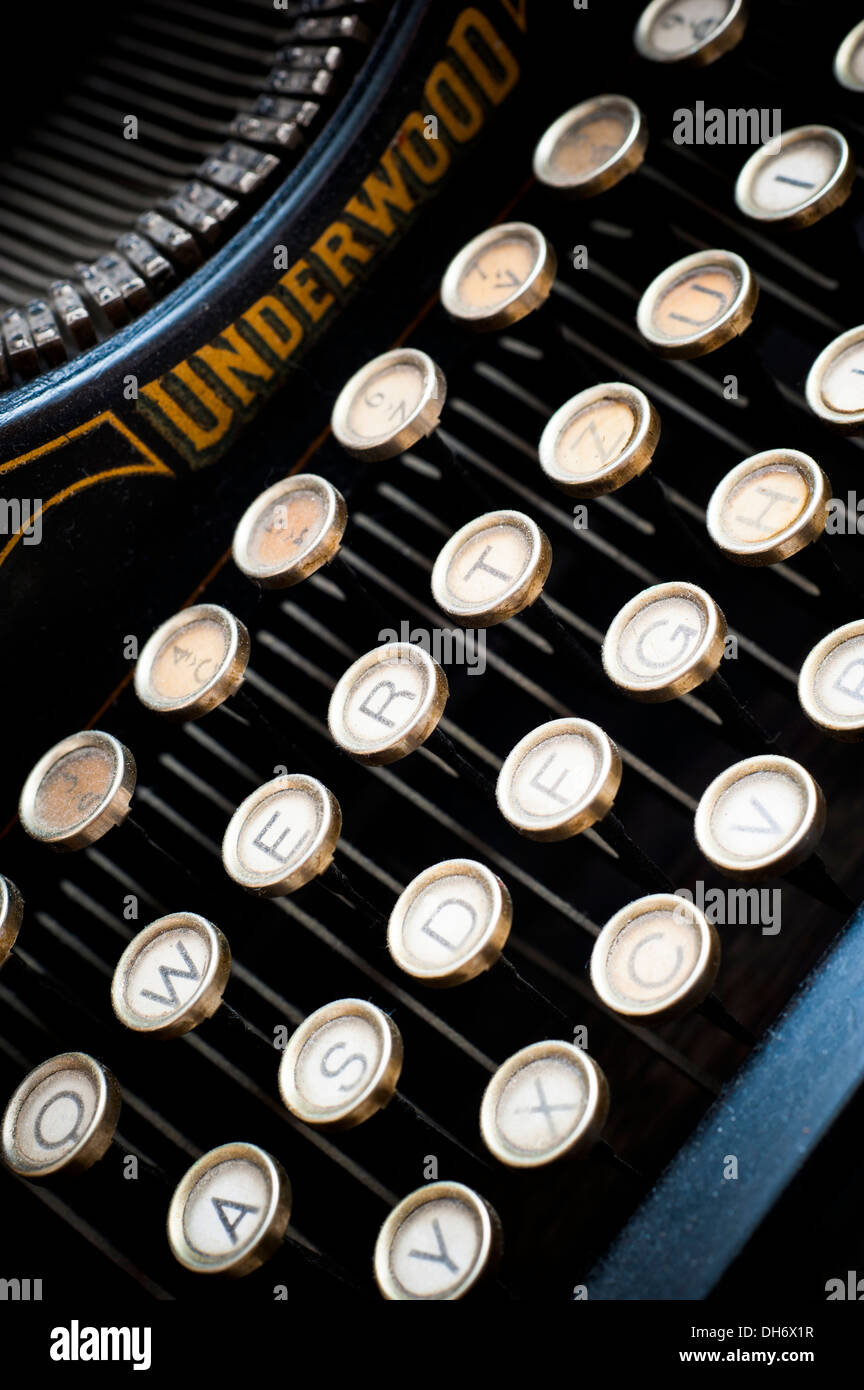 Underwood typewriter hires stock photography and images Alamy