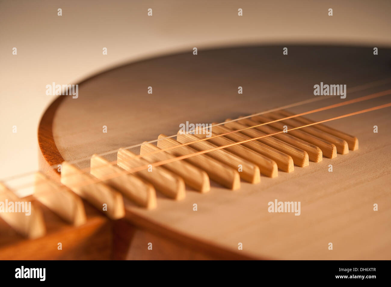 Chinese musical instrument ruan hires stock photography and images Alamy
