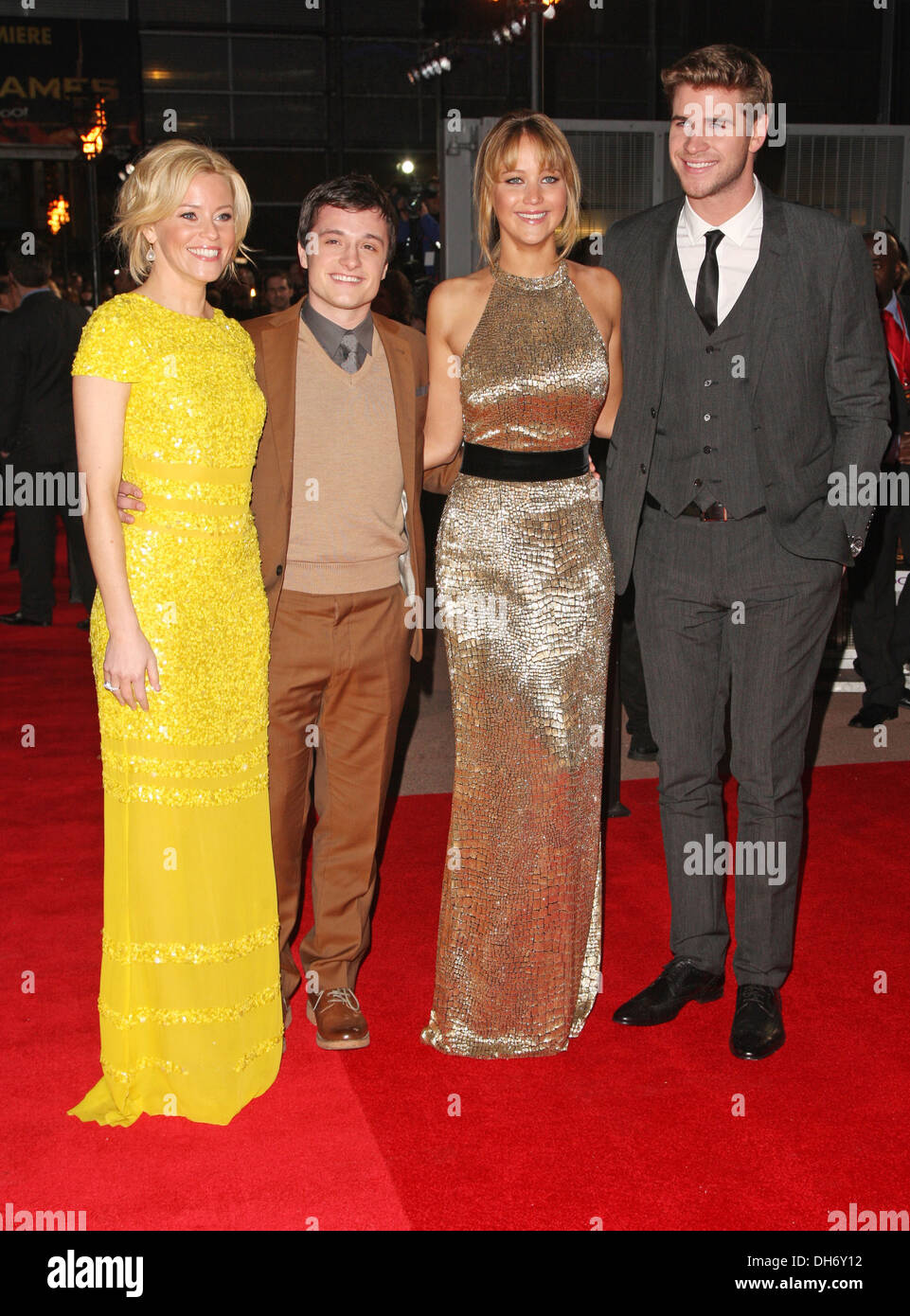 📸 Jennifer Lawrence, Liam Hemsworth y Josh Hutcherson promo The Hunger  Games (2012)🧡, image size:961x1390