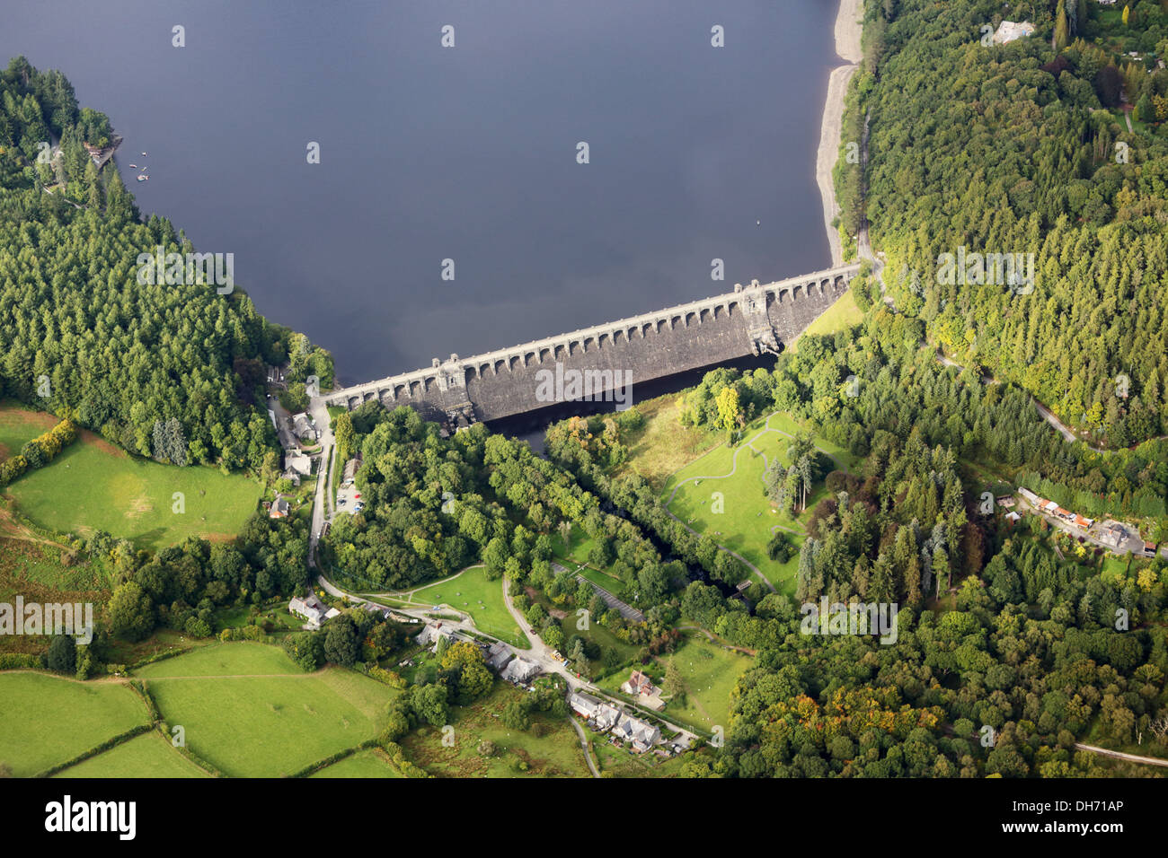 Lake Vyrnwy / Llyn Efyrnwy Stock Photo - Alamy