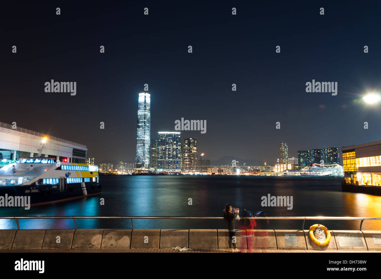 Looking towards Kowloon at night from Hong Kong Central Stock Photo - Alamy