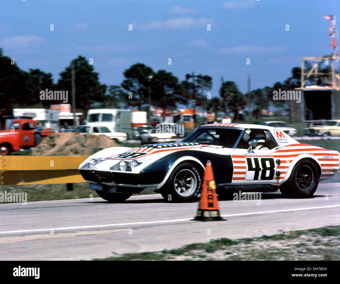 John Greenwood-Dick Smothers' Chevrolet Corvette finished 7th at Sebring 12 hrs, Florida, USA 20 March 1971. Stock Photo