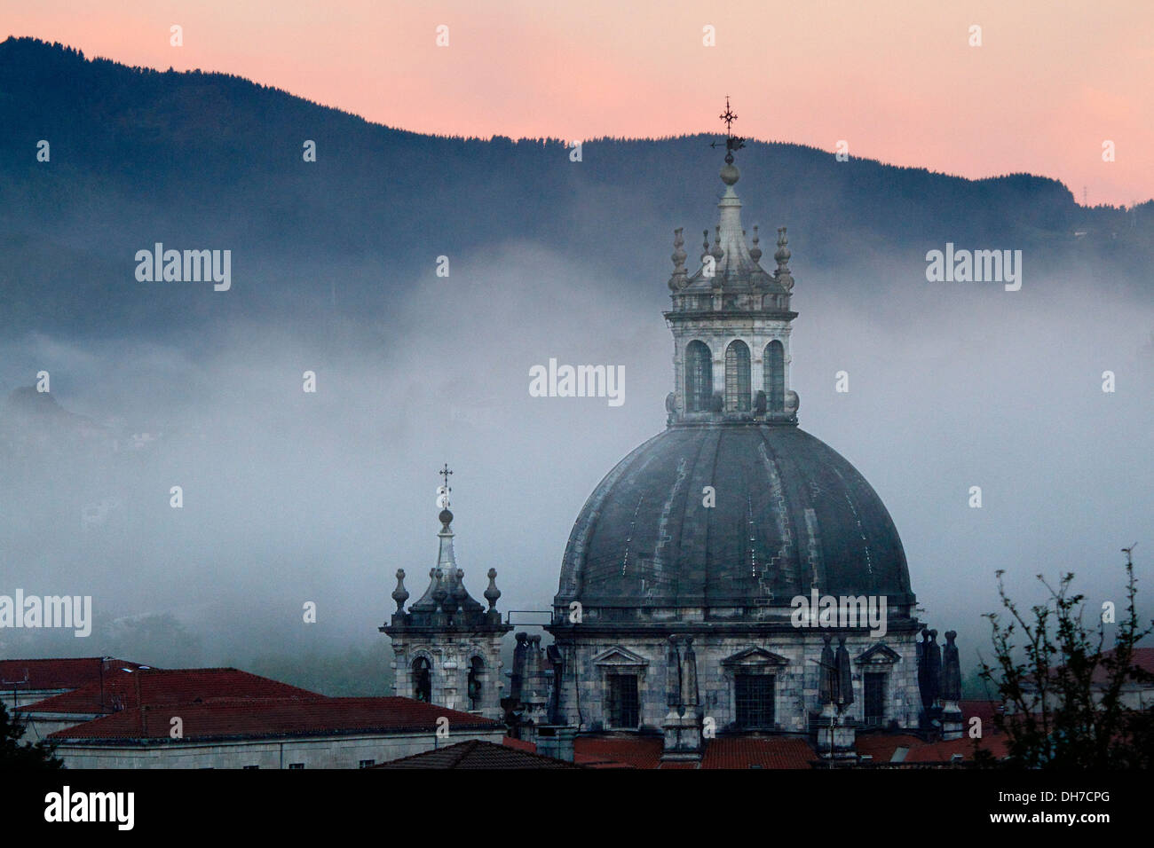 Basilica of loyola hi-res stock photography and images - Alamy