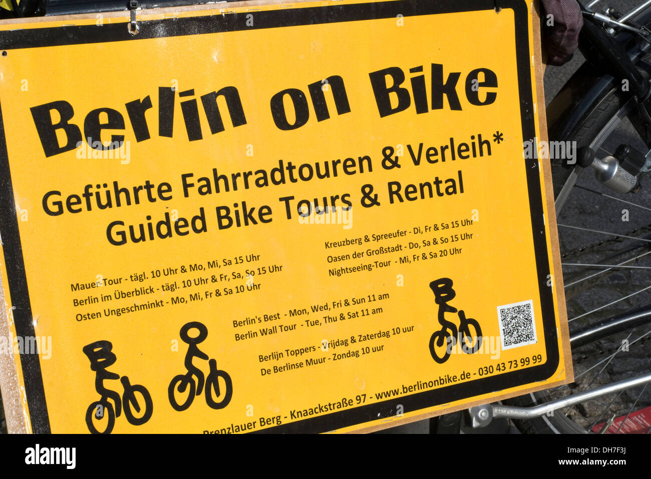 Rent bike sign berlin germany hires stock photography and images Alamy