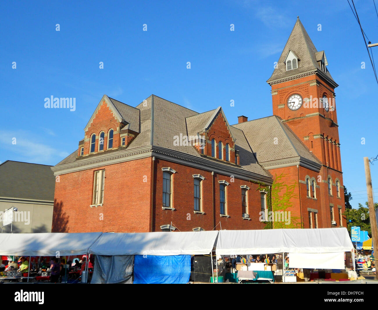 Carbondale city hall and courthouse hires stock photography and images