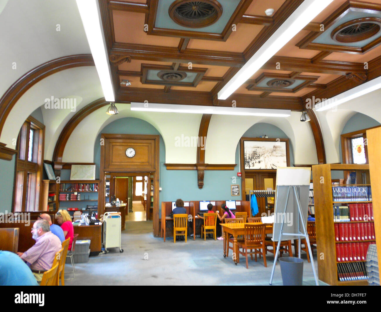 2nd floor north in the library, the Albright Memorial Building , listed on the NRHP on May 22, 1978. Located on North Washington Stock Photo