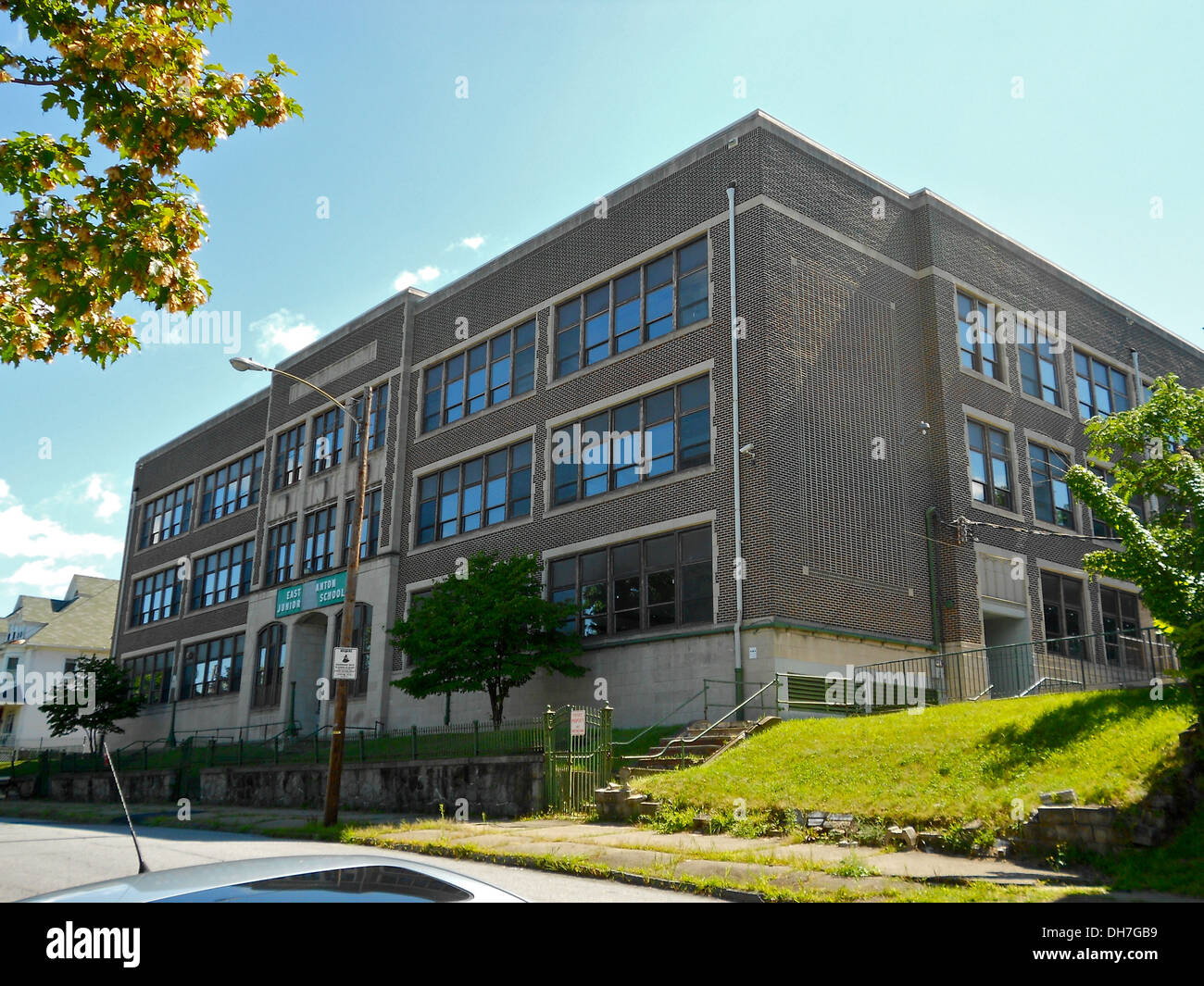 James Madison School, listed on the NRHP on June 24, 2009, at 528 Quincy Avenue, Scranton, Lackawanna County, Pennsylvania. Par Stock Photo