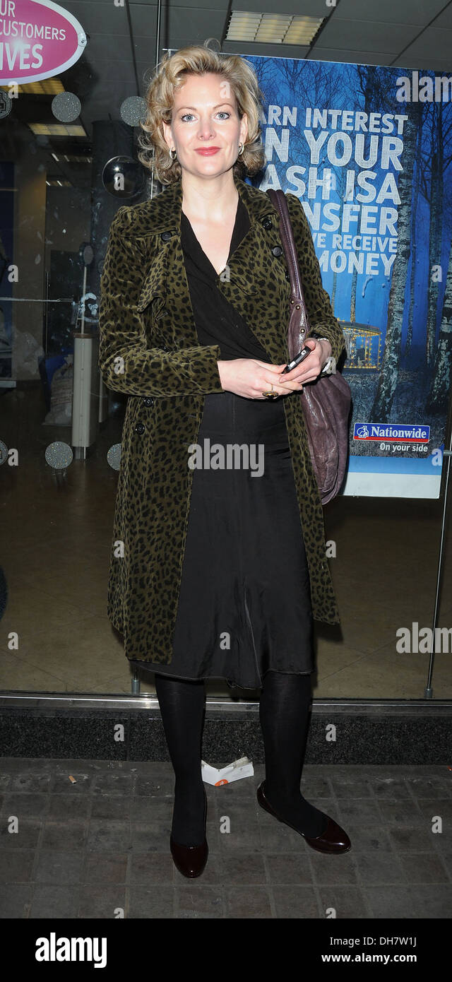 Sara Stewart Sara Stewart new foto Sara Stewart Sara Stewart new foto