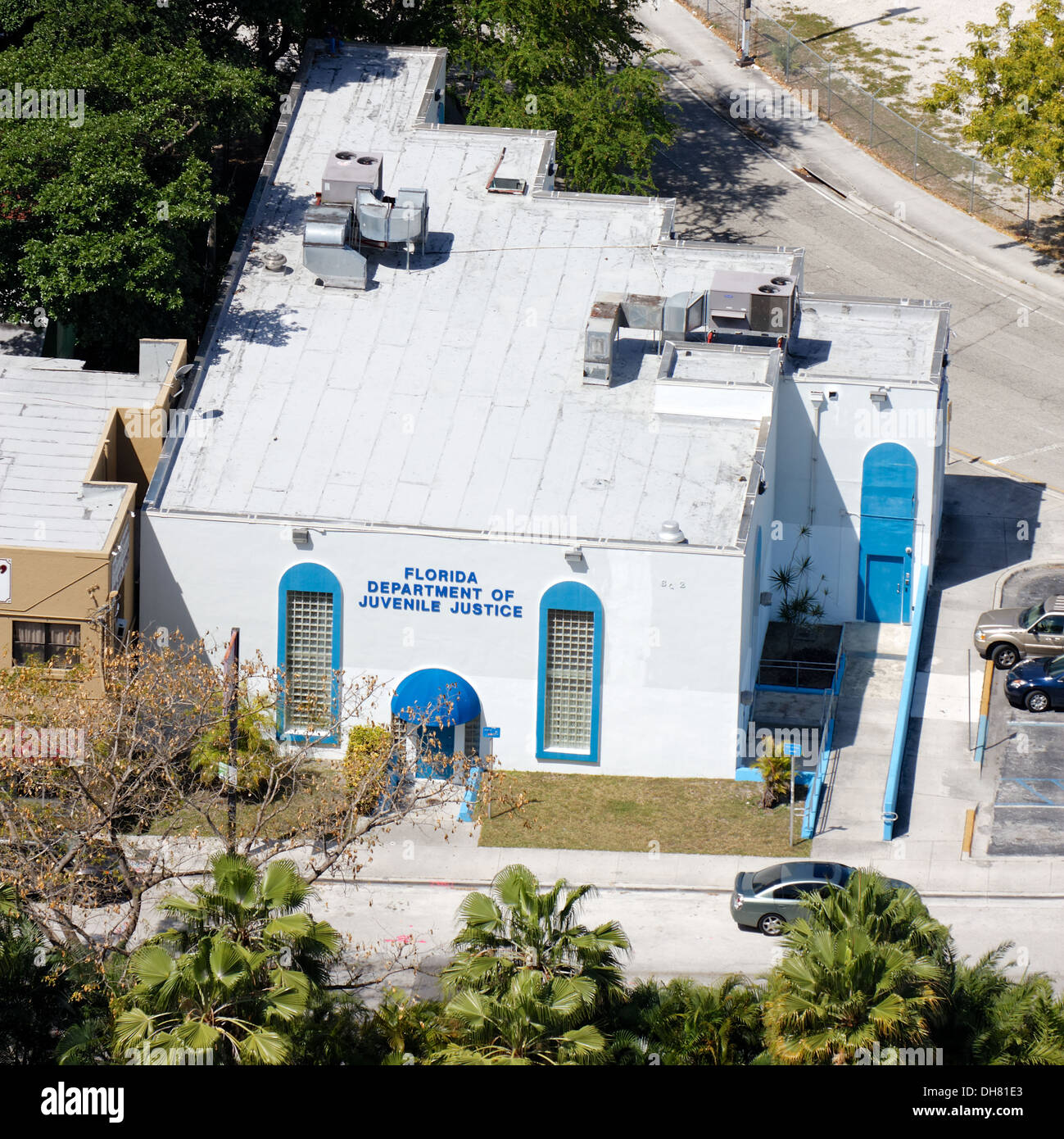 Bird's-eye view of a small building of the Florida Department of Juvenile Justice in Brickell, Miami, FL, USA. Stock Photo