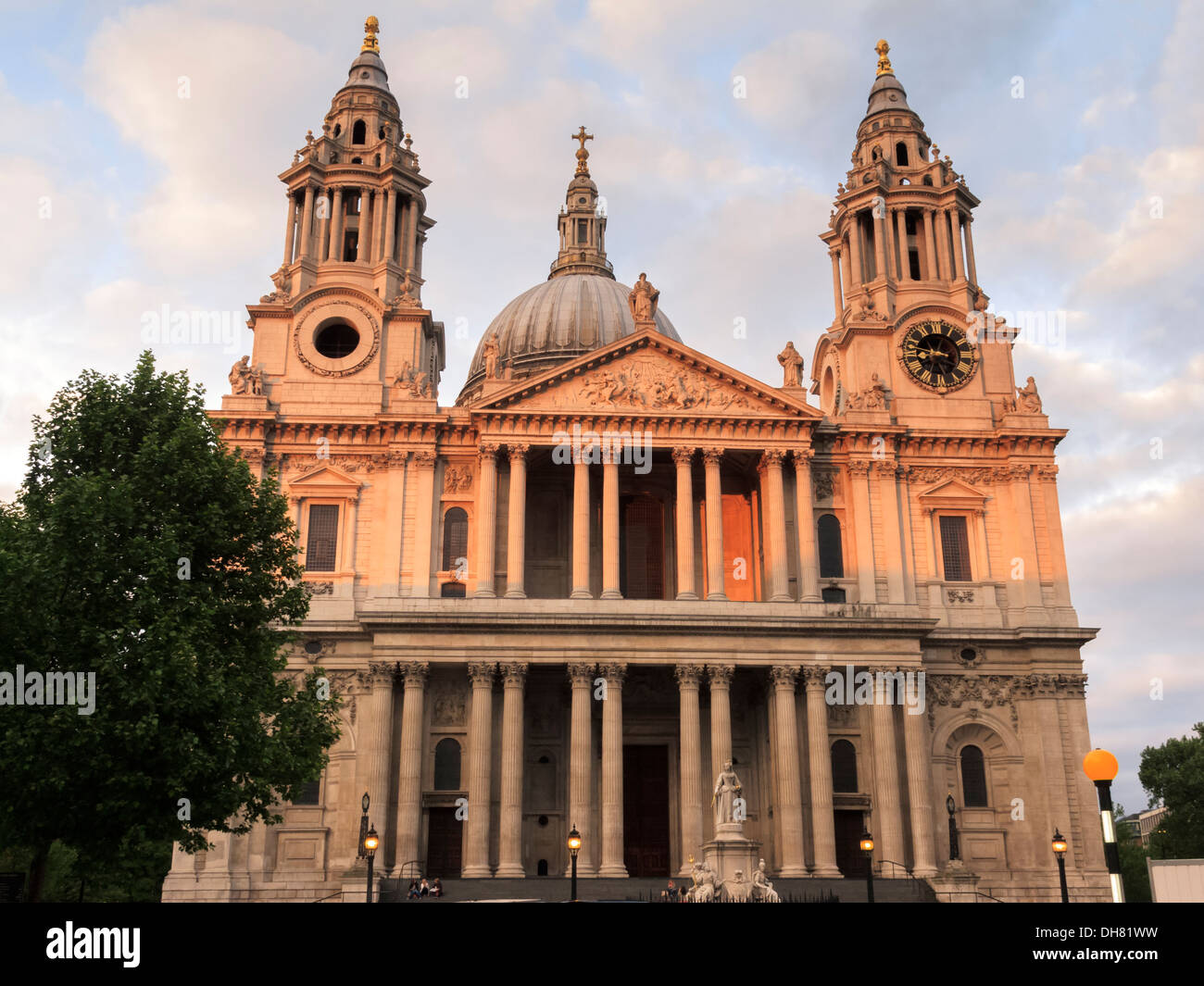 St Paul's Cathedral Ludgate Hill London England Stock Photo