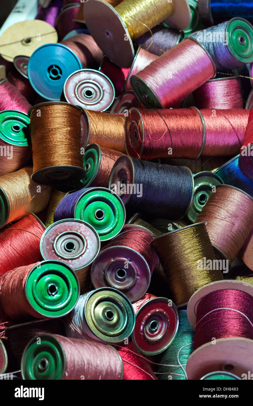 vintage spools of sewing thread Stock Photo Alamy