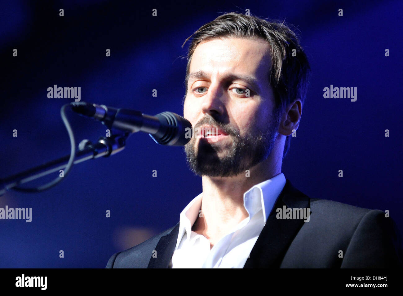 Raine maida hi-res stock photography and images - Alamy