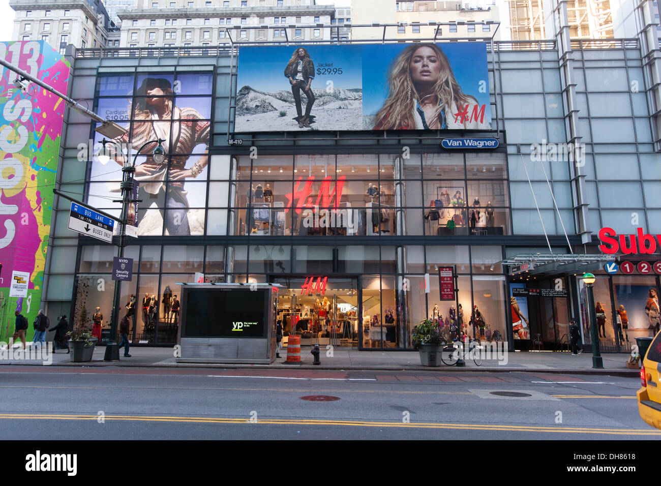H&M store, Manhattan, New York City, United States of America Stock Photo -  Alamy