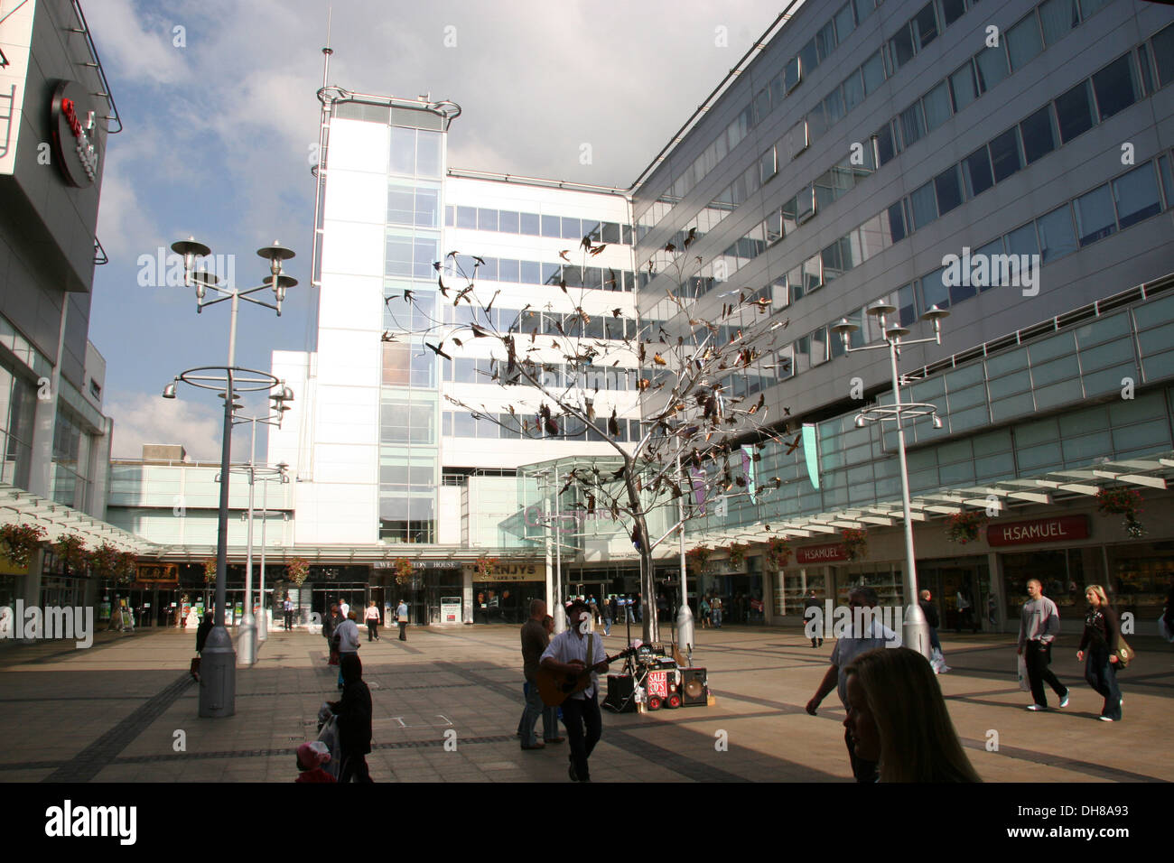 Queensmere Observatory Shopping Centre, High Street, Slough, Berkshire, England, United Kingdom Stock Photo