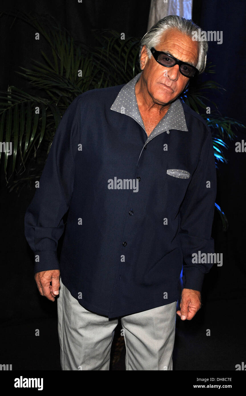 Barry Weiss of A&E series "Storage Wars" appears at Seminole Casino