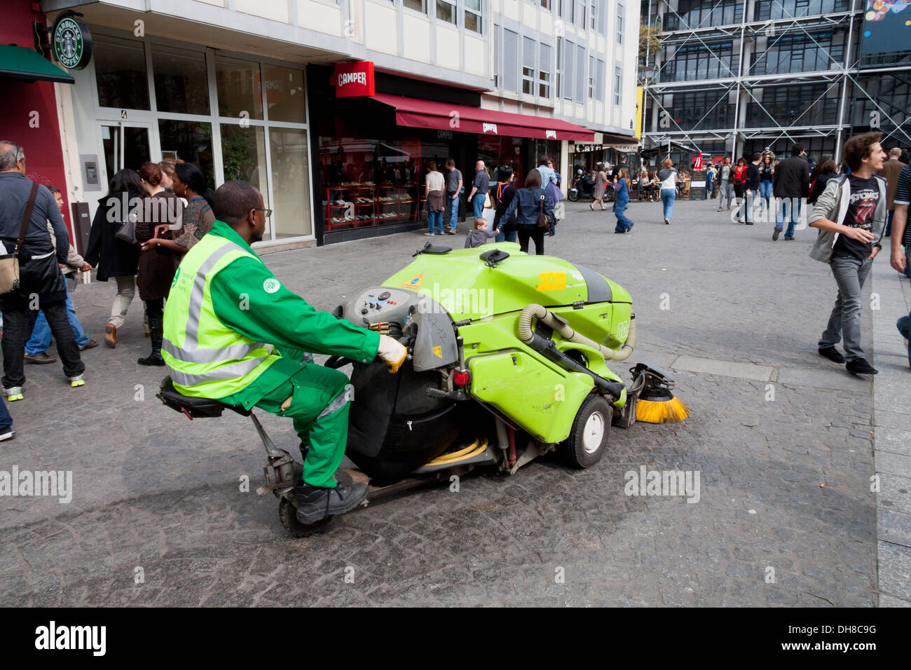Street cleaner in Paris, France Stock Photo 62265548 Alamy
