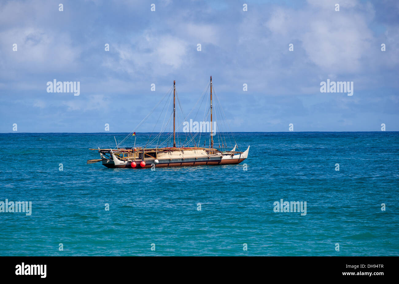 Hokulea double hulled polynesian canoe Stock Photo Alamy