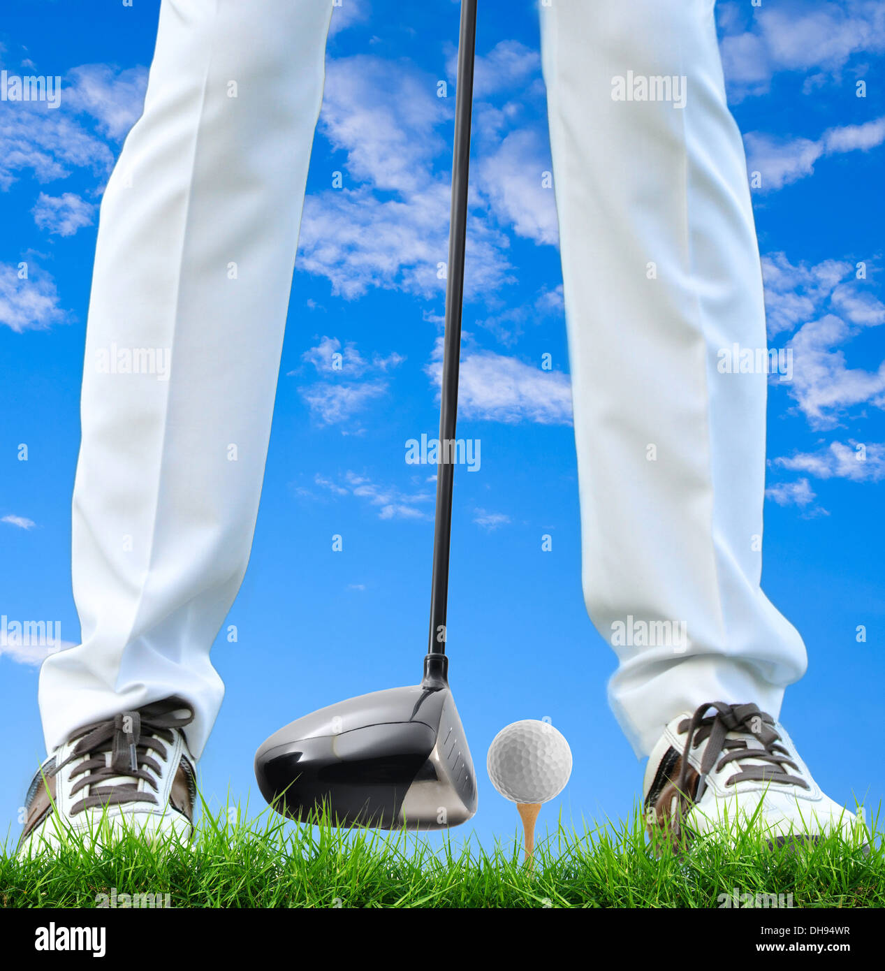 Golfer Tee Off Stock Photo Alamy