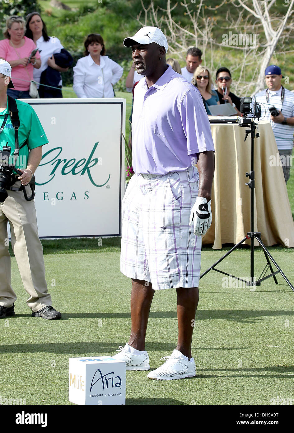 Derek Jeter & Michael Phelps Wear Air Jordans on Golf Course