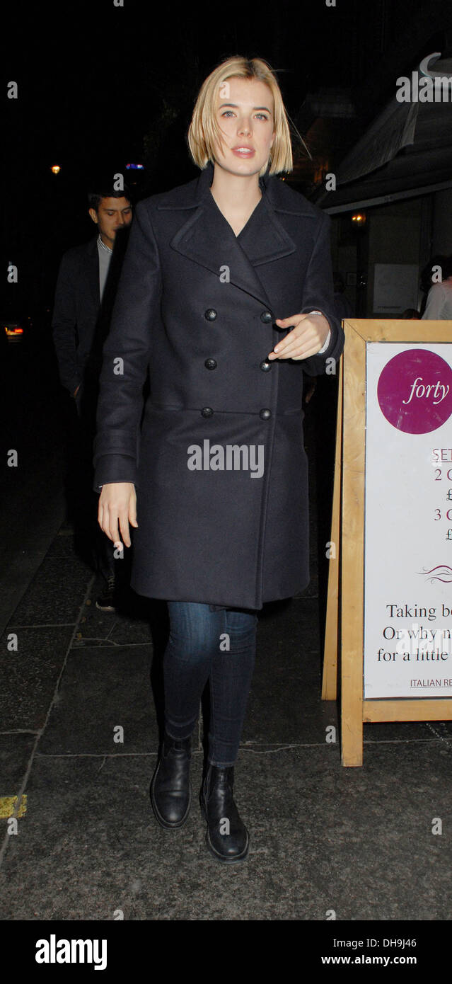 Model Agyness Deyn attends the Louis Vuitton Tribute to Stephen Sprouse  held at Bowery Ballroom in New York City, NY, USA on January 8, 2009. Photo  by Gregorio Binuya/ABACAPRESS.COM Stock Photo 