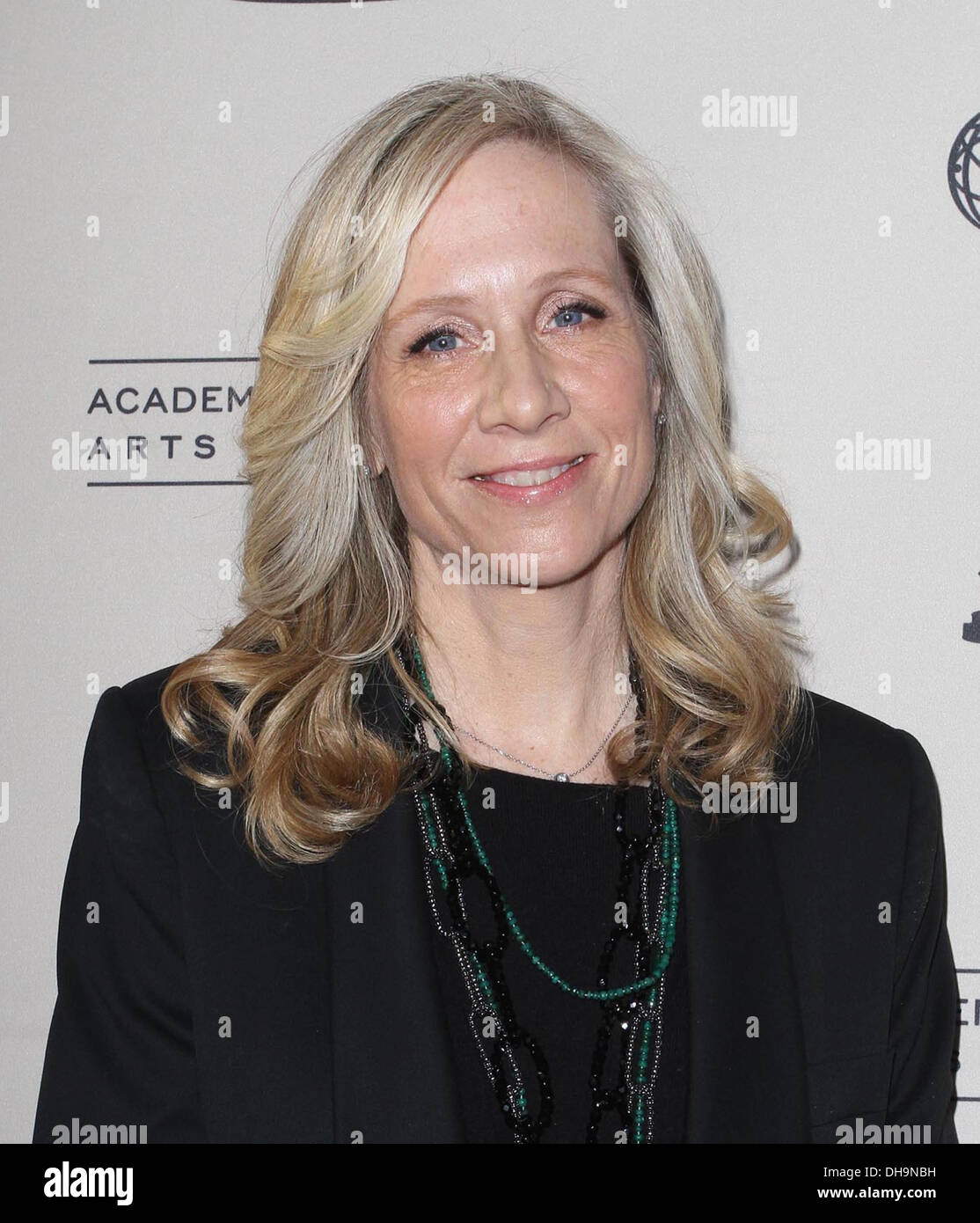 Shonda rhimes betsy beers hi-res stock photography and images - Alamy