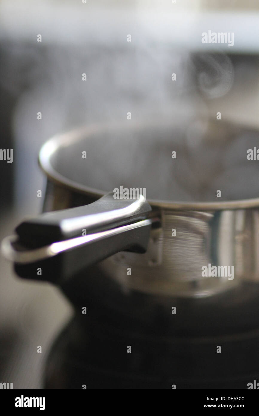 A pot of boiling water Stock Photo Alamy