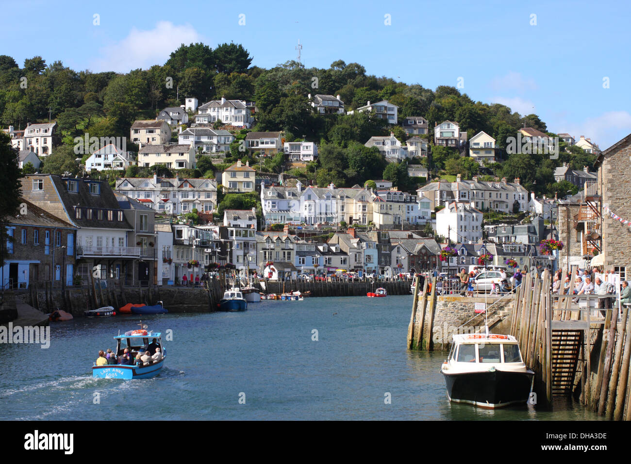 Cornwall looe harbour hi-res stock photography and images - Alamy