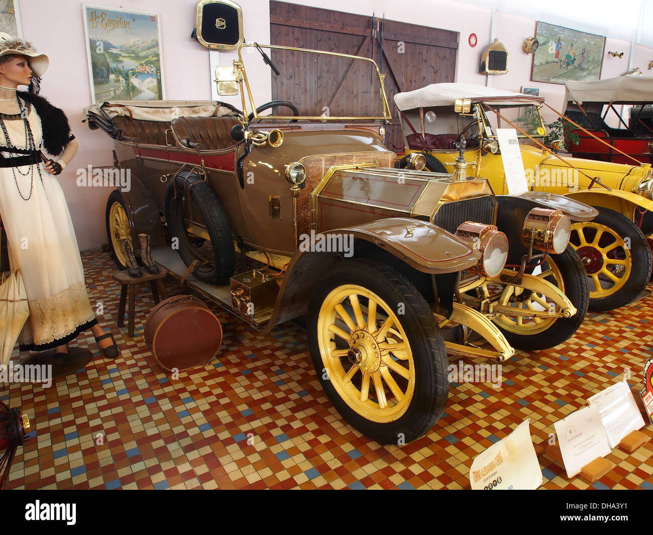 Автомобили rochet schneider