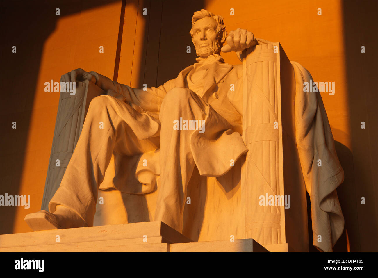 Statue of Abraham Lincoln at the Lincoln memorial, Washington D.C., USA Stock Photo