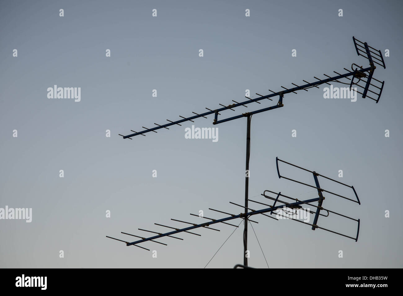 Analog antenna hi-res stock photography and images - Alamy