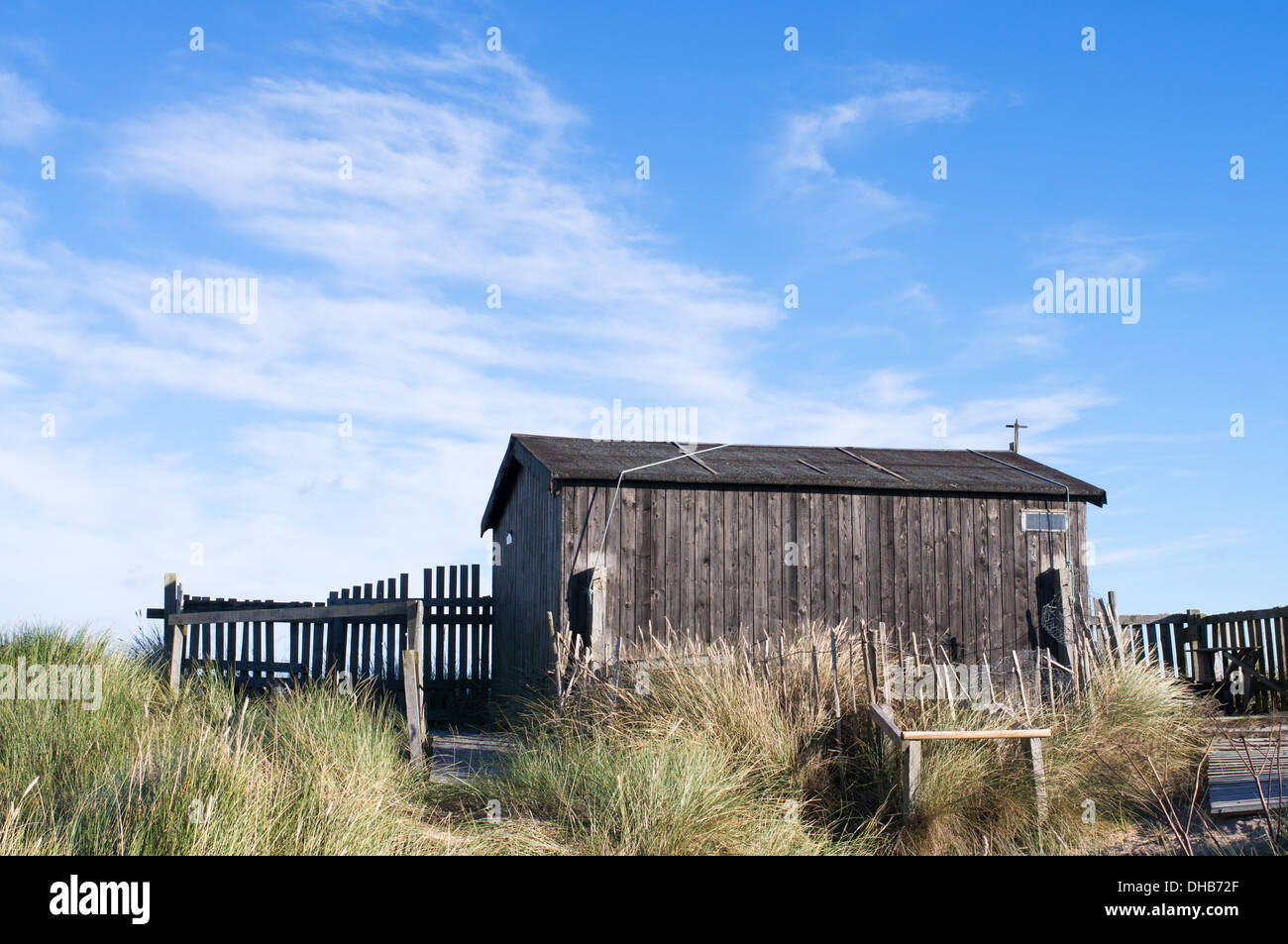 National Trust warden's hut Beadnell Bay, Northumberland, England, UK Stock Photo